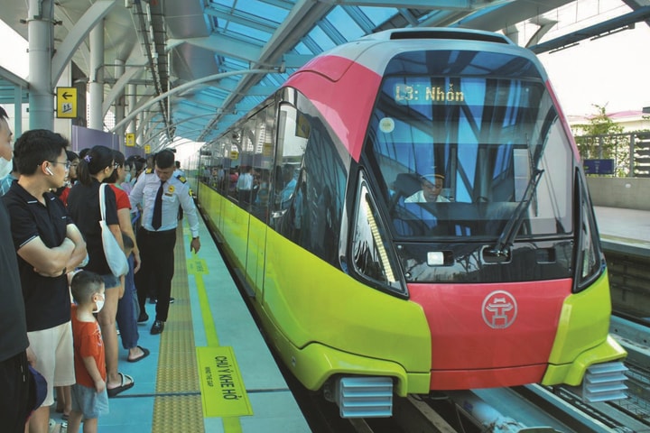 Giải pháp để người dân dễ dàng tiếp cận phương tiện giao thông công cộng