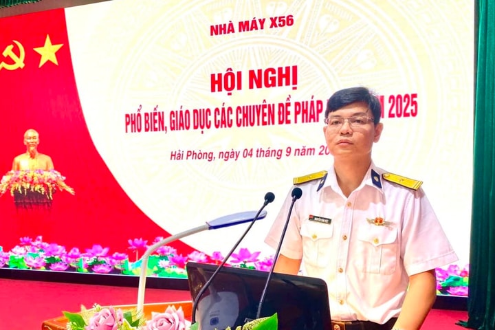 Phổ biến, giáo dục các chuyên đề pháp luật tại Nhà máy X56 Hải quân