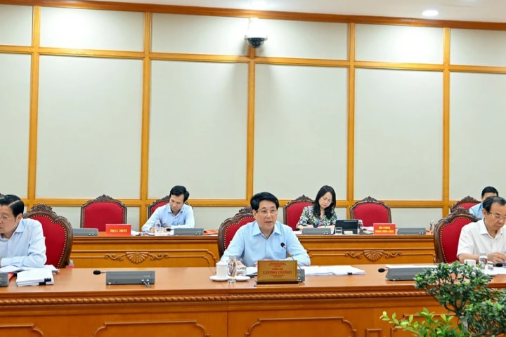 Bộ Chính trị làm việc với Ban Thường vụ Tỉnh ủy các tỉnh: Đồng Nai, Vĩnh Long, Đồng Tháp, Quảng Trị, Thái Nguyên, Phú Thọ