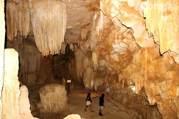 Khám phá động Vái Giời - nơi có “địa ngục, trần gian, thiên đường”