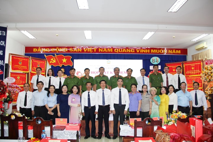 TAND khu vực 6 – TP.HCM tri ân các thế hệ cán bộ đã đóng góp cho sự phát triển của Tòa án