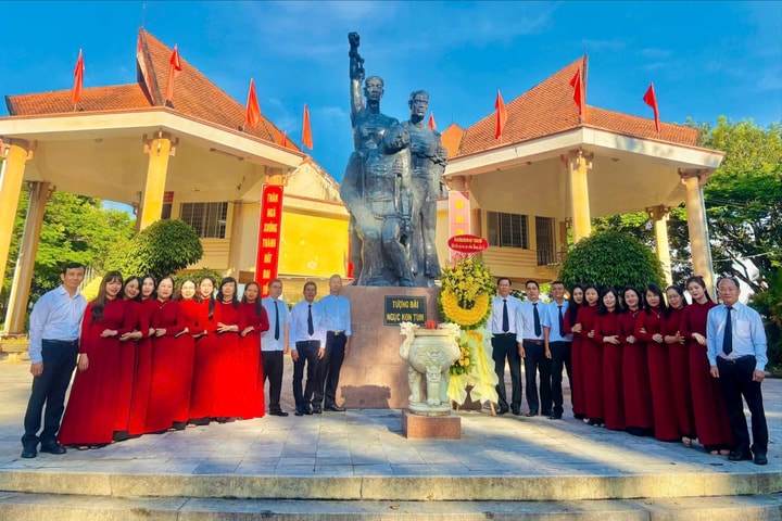 TAND Khu vực 7 Quảng Ngãi dâng hương  tại Ngục Kon Tum