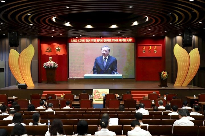 Đảng ủy Tòa án nhân dân tối cao kết nối Hội nghị quán triệt 4 Nghị quyết chiến lược của Bộ Chính trị