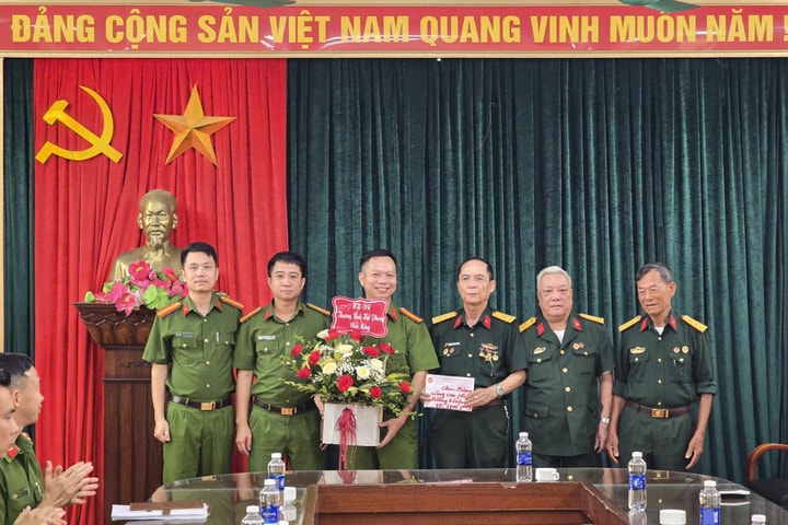 Hải Phòng: Cựu chiến binh phường Dương Kinh góp phần bảo vệ an ninh trật tự