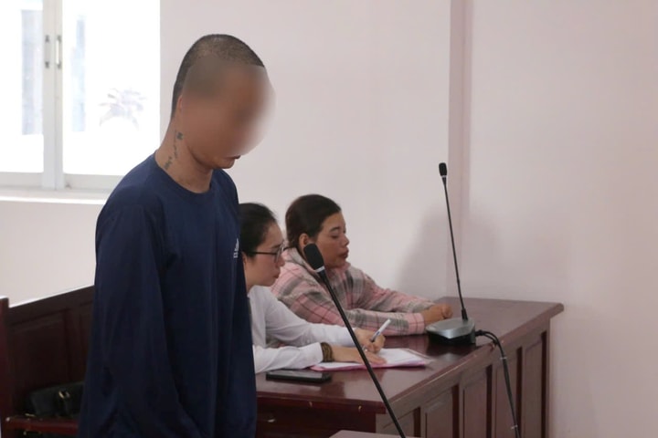 Rủ bé gái 11 tuổi sử dụng ma túy rồi giở trò đồi bại