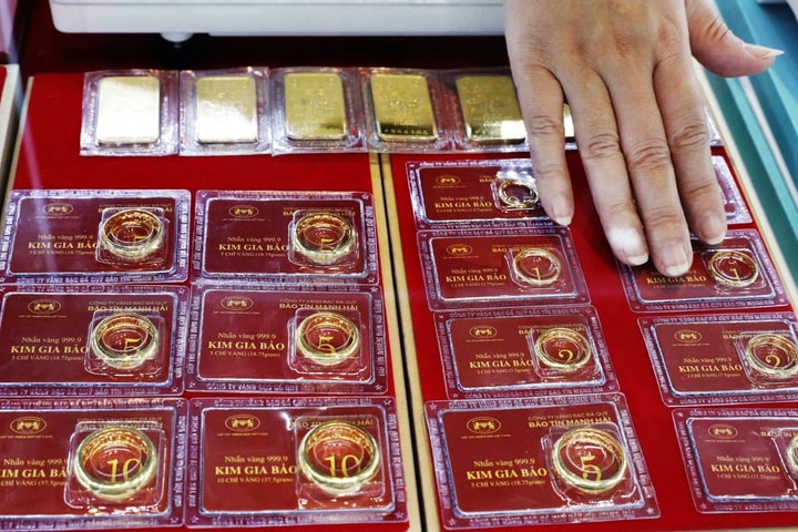 Giá vàng hôm nay 18/9: Điều chỉnh giảm 300.000 đồng/lượng