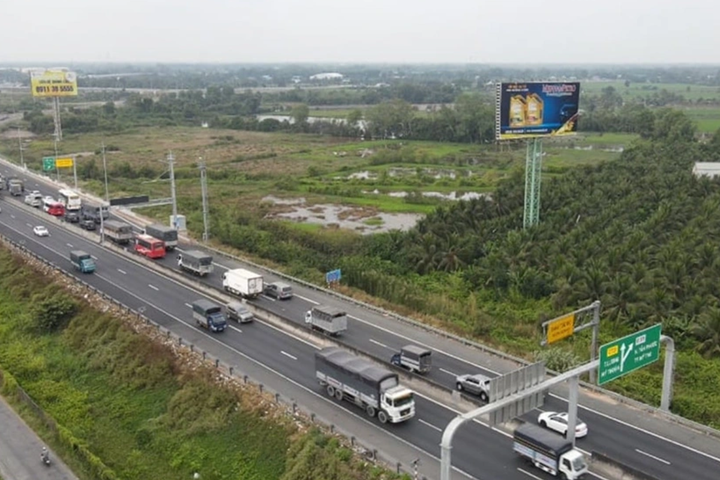Tăng kiểm soát, phân làn trên cao tốc Bắc - Nam để kéo giảm tai nạn giao thông