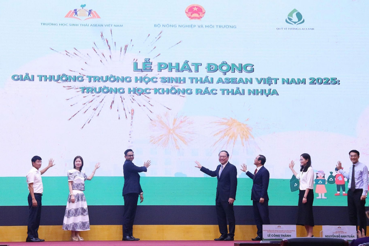 Lan tỏa phong trào “Trường học không rác thải nhựa” vì thế hệ tương lai
