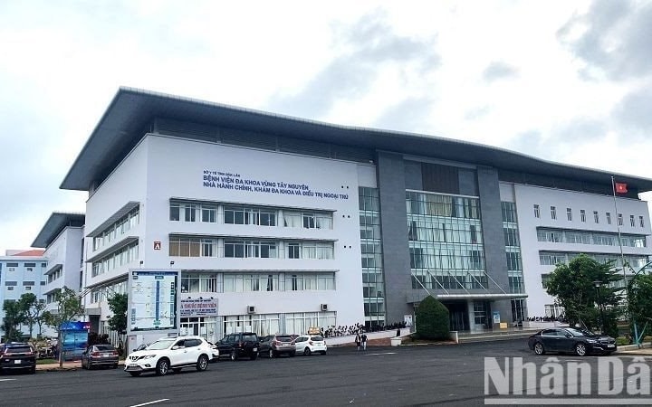Bộ Y tế yêu cầu khẩn trương xác minh vụ “máy hỏng vẫn tán sỏi” tại Bệnh viện Đa khoa vùng Tây Nguyên