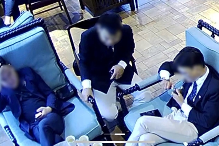 Bắt 1 đối tượng trong vụ đánh nhân viên quán cafe vì bị nhắc nhở hút thuốc