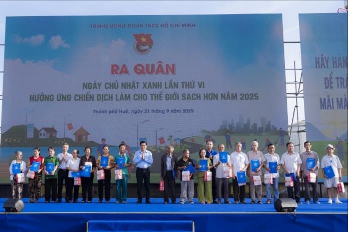 Khởi động Chiến dịch "Làm cho thế giới sạch hơn" năm 2025