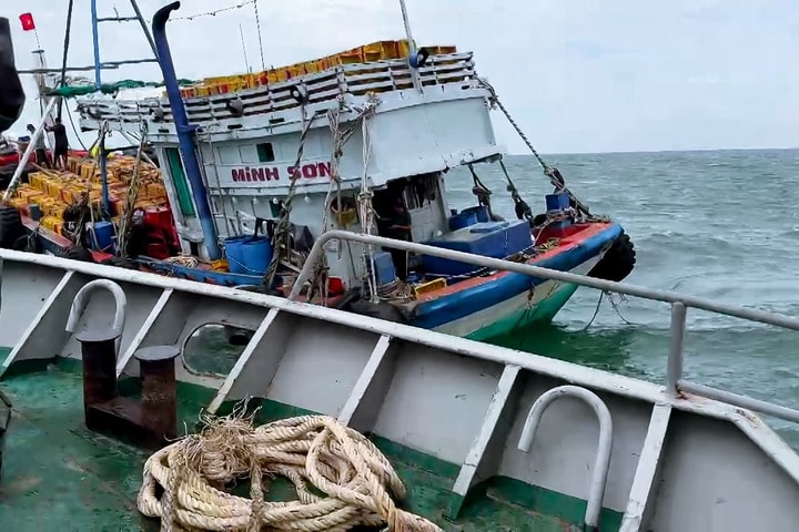 Cứu nạn thành công 6 thuyền viên