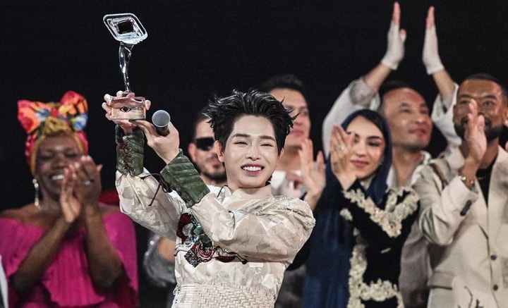 Thủ tướng gửi thư chúc mừng ca sĩ Đức Phúc giành Quán quân Intervision 2025