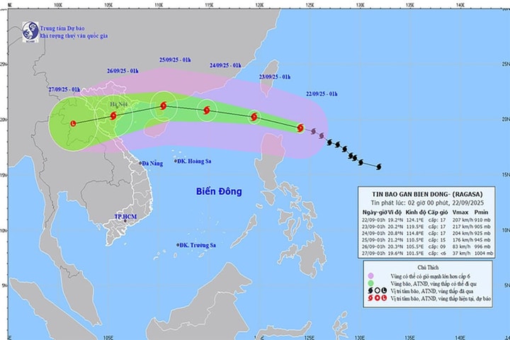 Siêu bão Ragasa đang tiến gần Biển Đông, sức gió mạnh cấp 16-17