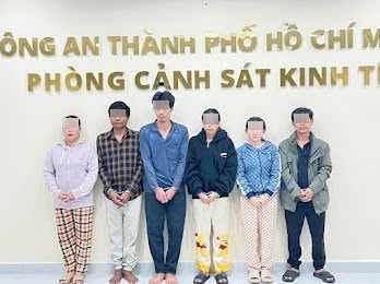 Triệt phá đường dây sản xuất, buôn bán hàng giả nhãn hiệu nước tẩy O.K