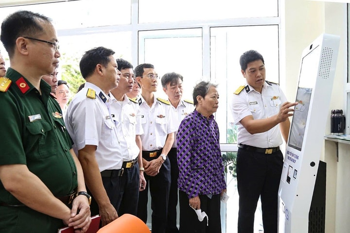 Hải quân ứng dụng công nghệ số nâng cao chất lượng khám chữa bệnh