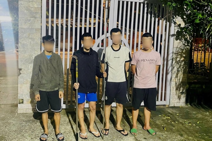 Truy xét nhanh nhóm thiếu niên mang vũ khí đăng lên mạng xã hội