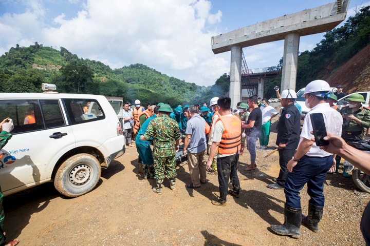 Đã tìm thấy thi thể 3 nạn nhân mất tích do lũ dữ ở Cao Bằng