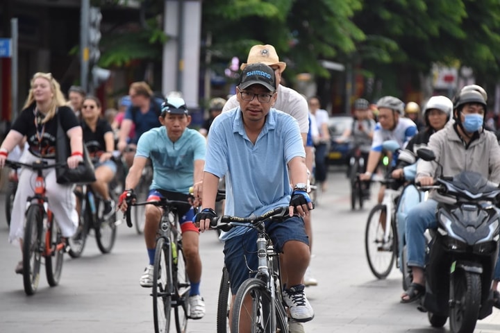 TP.HCM thí điểm làn đường cho xe đạp