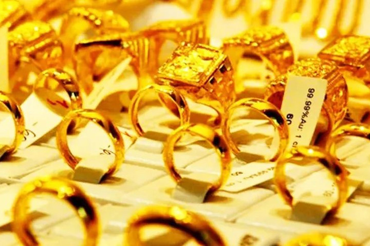 Giá vàng hôm nay 4/10: Giảm tiếp 200 nghìn đồng/lượng