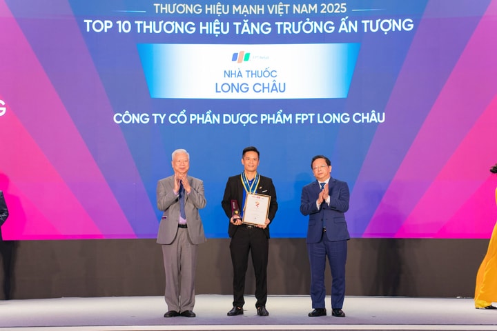 Long Châu được vinh danh “Top 10 Thương hiệu Tăng trưởng ấn tượng”