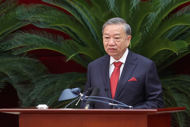 Tổng Bí thư Tô Lâm: Lựa chọn nhân sự phải chú trọng "Đức - Sức - Tài"