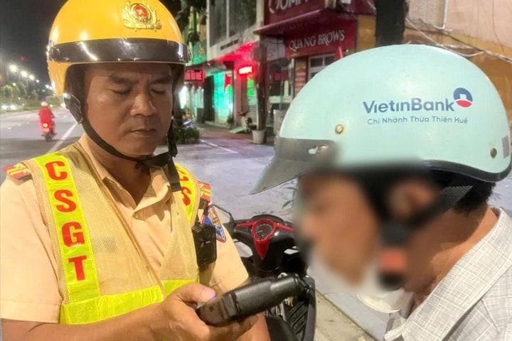 Nhiều người vi phạm giao thông bỏ xe, bỏ bằng lái không đến nộp phạt