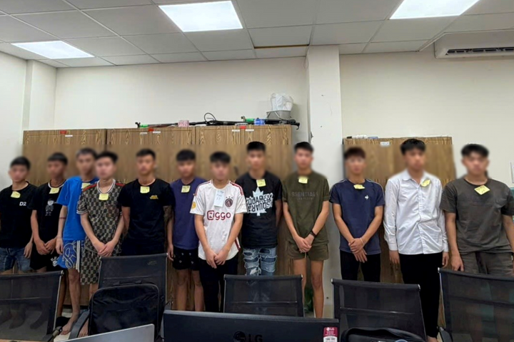 Bắt nhóm thanh thiếu niên gây mất an ninh trật tự trên nhiều tuyến phố