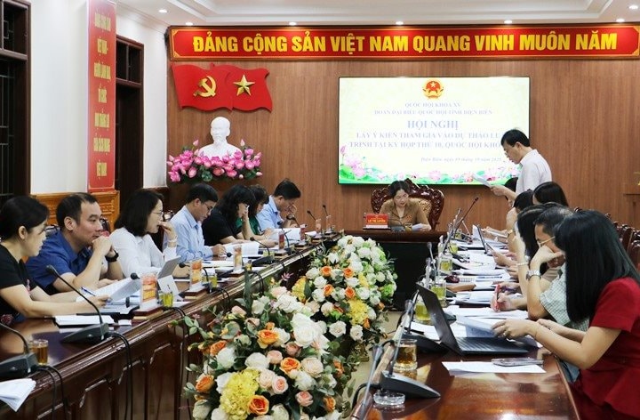 Đoàn đại biểu Quốc hội tỉnh Điện Biên tổ chức Hội nghị lấy ý kiến về 3 dự thảo Luật