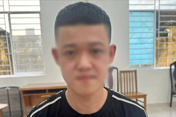 Ra đầu thú sau hơn một năm trốn truy nã