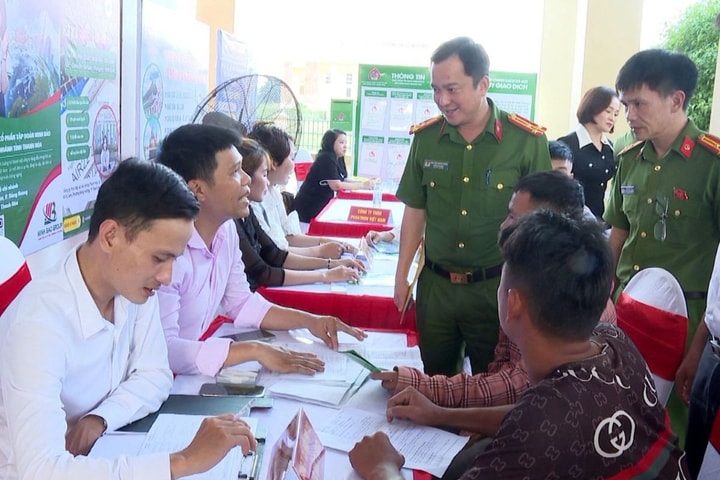 Trao cơ hội cho những người lầm lỗi trở thành công dân có ích
