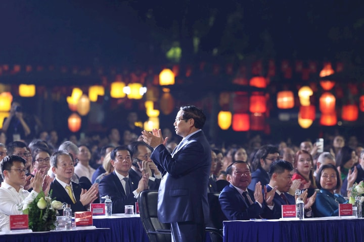 T&T Group, SHB lan tỏa tinh hoa văn hóa Việt tại Lễ hội Văn hóa thế giới