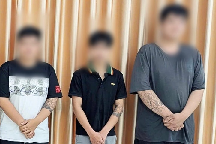 Bắt nhóm đối tượng giả danh Công an để cướp tài sản