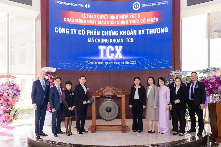 Chứng khoán Kỹ thương TCX niêm yết và giao dịch hơn 2,31 cổ phiếu