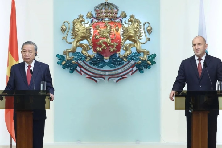 Việt Nam và Bulgaria thiết lập quan hệ Đối tác chiến lược