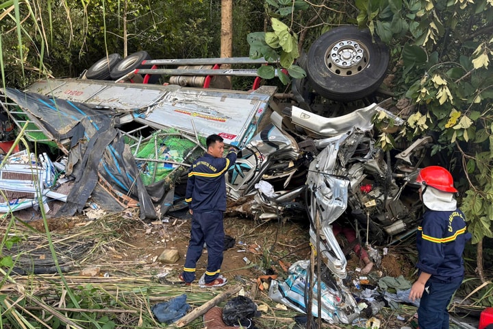 Tai nạn giao thông nghiêm trọng trên Quốc lộ 14C khiến 2 người tử vong