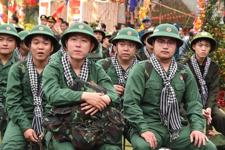 TP.HCM hỗ trợ 12,5-25 triệu đồng phẫu thuật mắt cho người nhập ngũ
