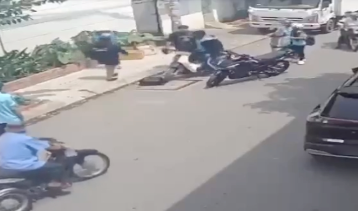 Bị đánh xuất huyết não vì chạy xe nẹt pô