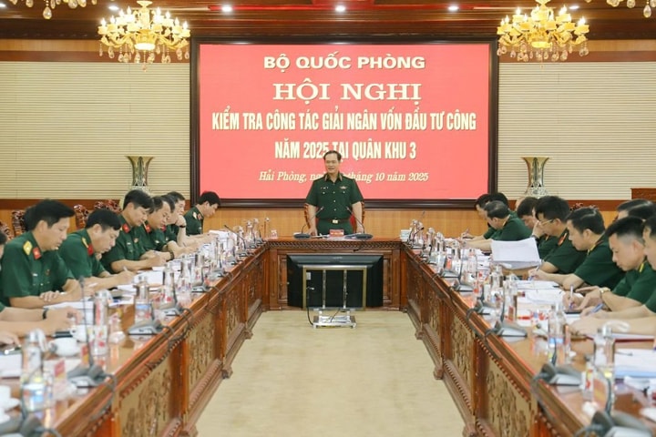 Kiểm tra công tác giải ngân vốn đầu tư công năm 2025 tại Quân khu 3