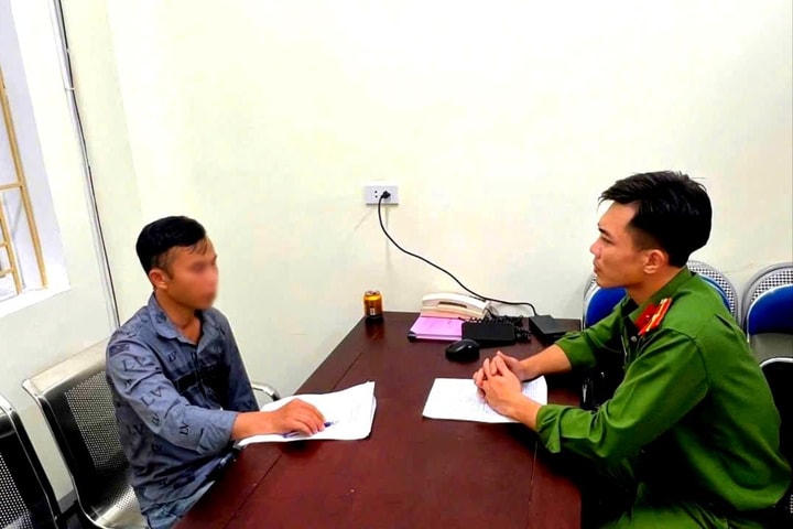 Túng tiền, gã đàn ông làm liều khi đến nhà cậu chơi