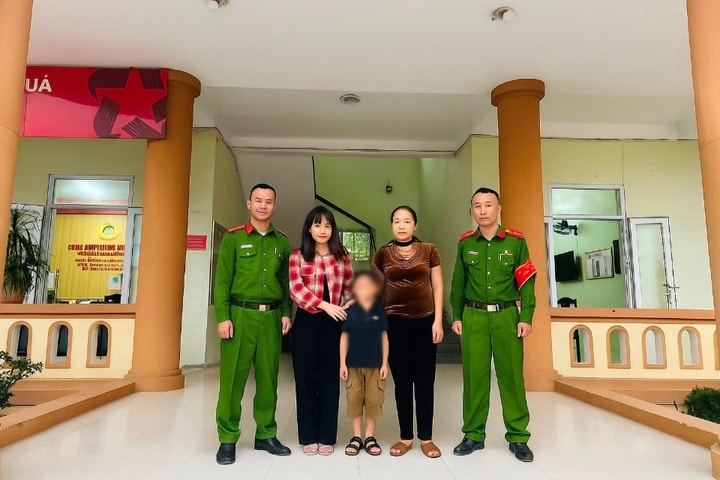 Nhanh chóng tìm thấy cháu bé bị lạc khi đến trường