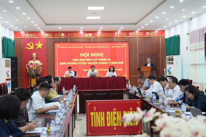 Điện Biên tổ chức Hội nghị giao ban báo chí tháng 10