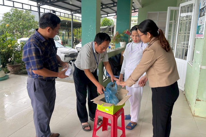 Chủ động bảo đảm an toàn sức khỏe nhân dân trong mưa lũ và bão