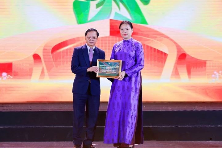 HDBank chung tay hỗ trợ đồng bào vùng bão lũ