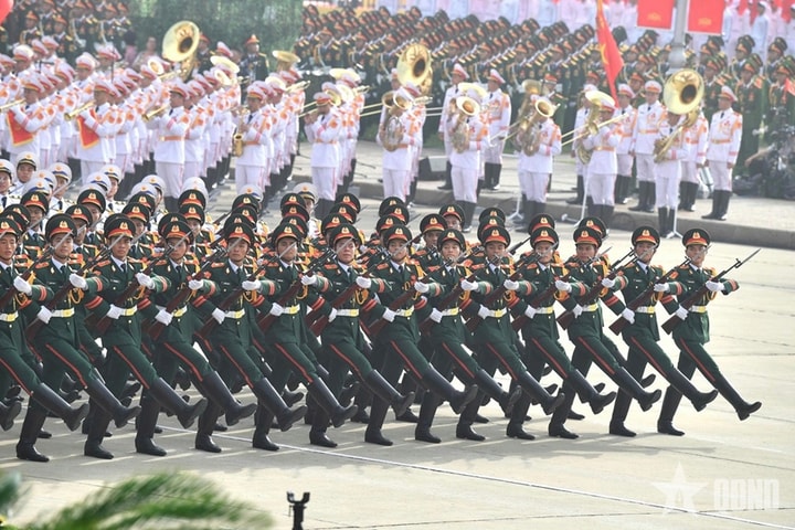 Bảo vệ Tổ quốc từ sớm, từ xa, chủ động ứng phó trong mọi tình huống