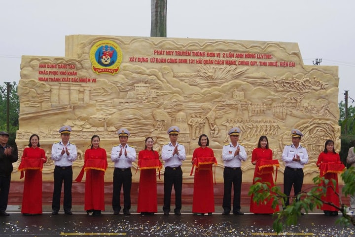 Lữ đoàn Công binh 131 khánh thành công trình kỷ niệm 50 năm Ngày truyền thống