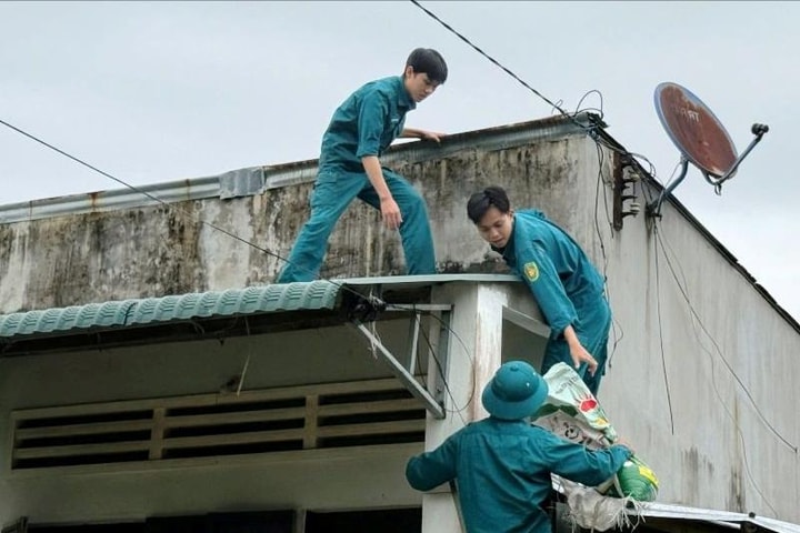 Đảm bảo an toàn cho người dân khu vực sạt lở bờ biển