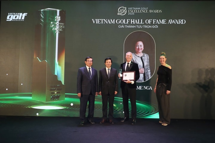 Chủ tịch BRG nhận 2 giải thưởng lớn tại Vietnam Golf Excellence Awards 2025