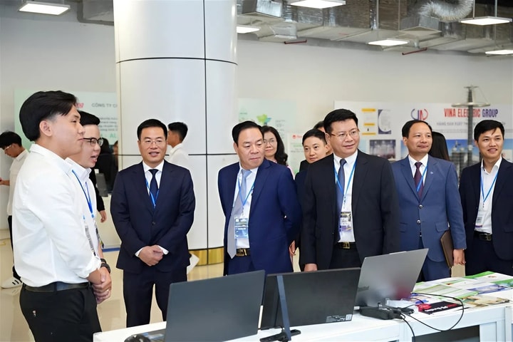 EL VIETNAM 2025 - giao thoa giữa nghiên cứu, công nghệ và doanh nghiệp