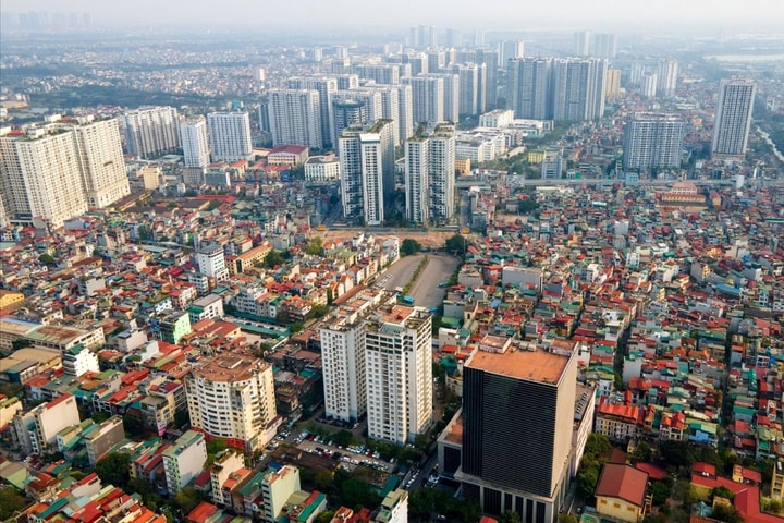 Giá nhà ở tăng mạnh, vượt xa khả năng chi trả của phần đông người dân